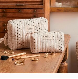 Nwt! Sezane beauty case in white and black dots